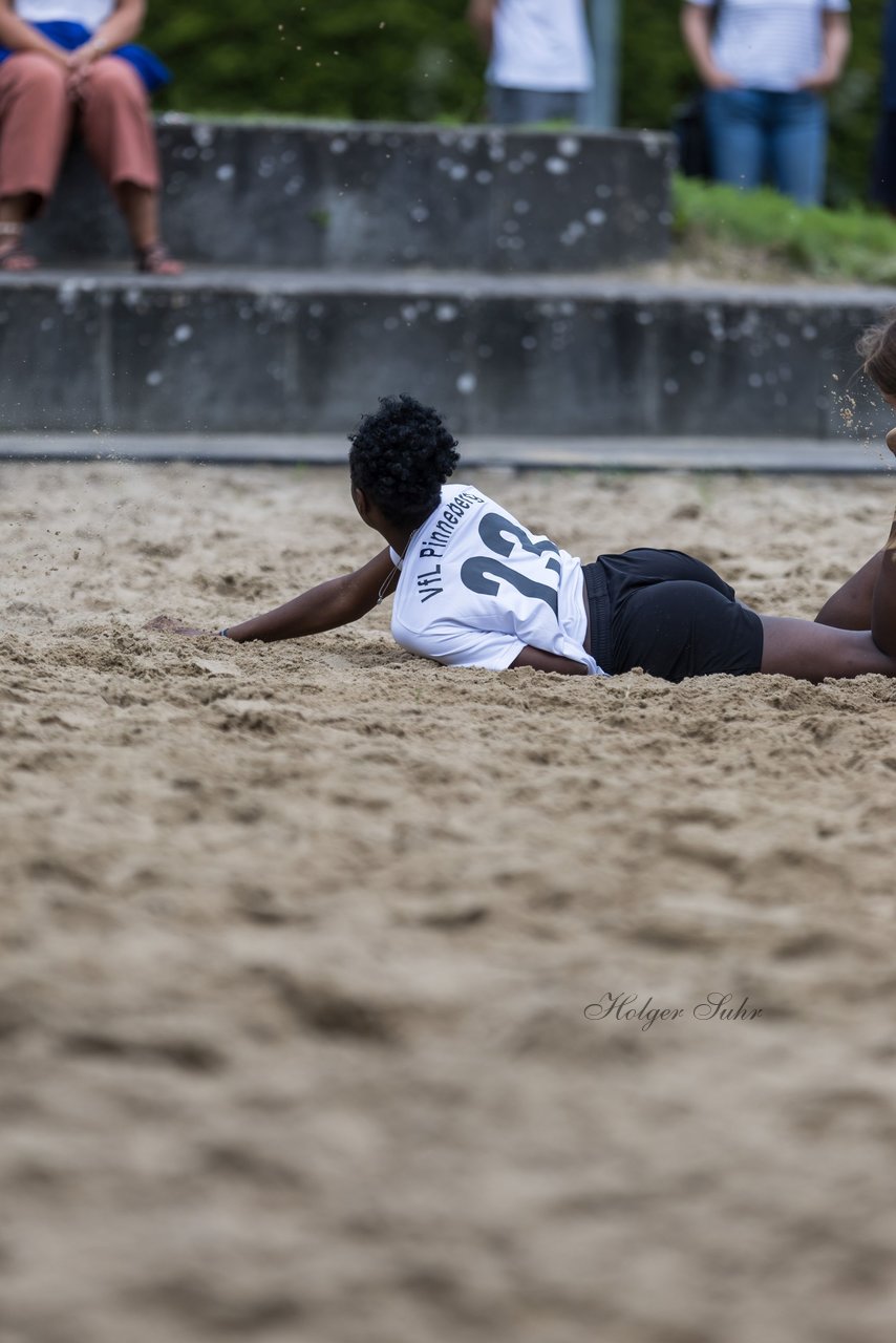 Bild 71 - wBJ/wCJ Beachsoccer Cup